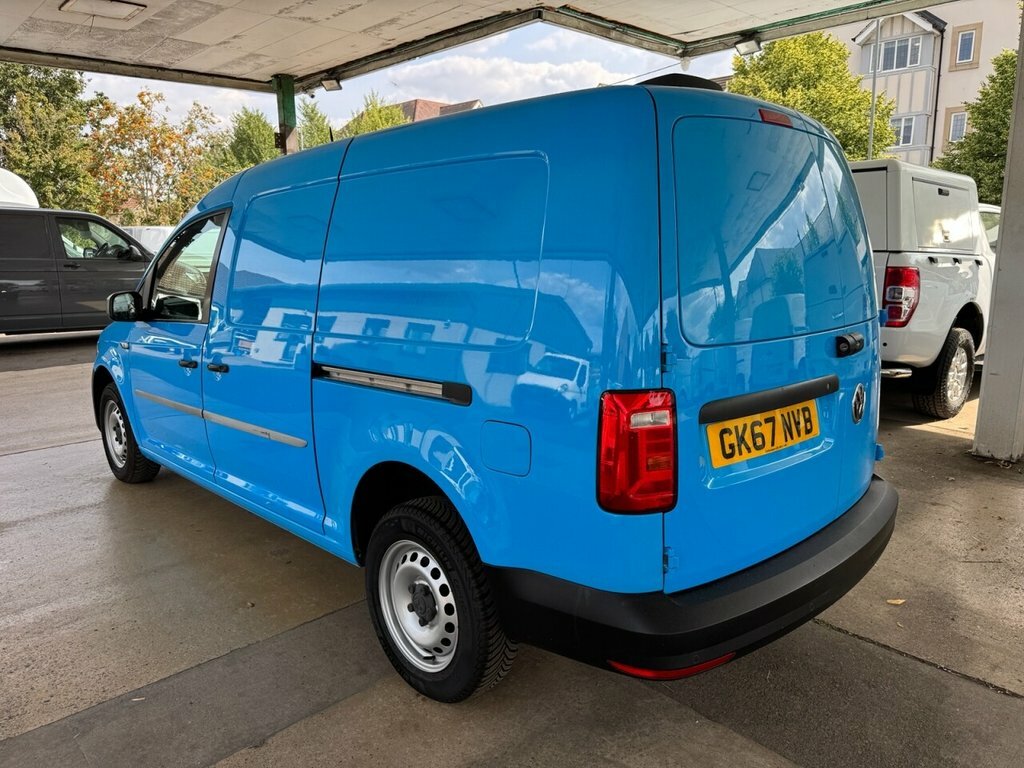 Volkswagen Caddy Maxi 2L Startline 6Dr Blue #5