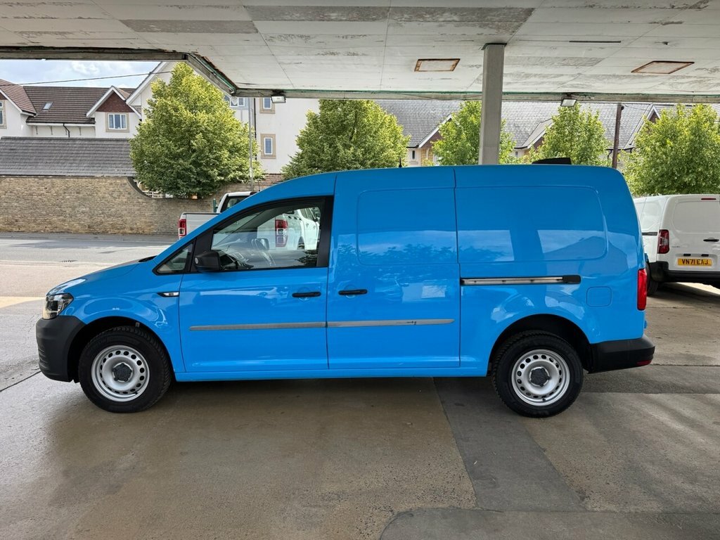 Volkswagen Caddy Maxi 2L Startline 6Dr Blue #4