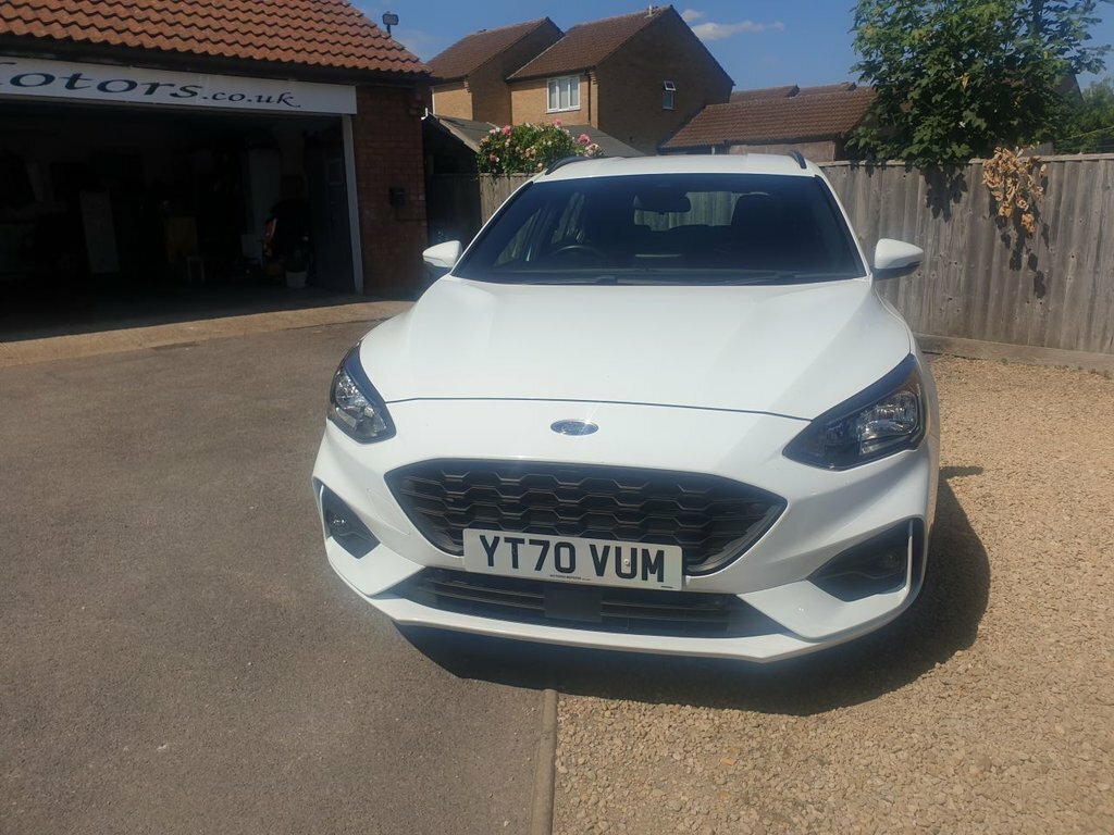 Ford Focus 1.5L St-line YT70VUM White #2