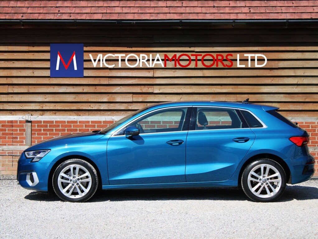 Audi A3 35 Tfsi Sport S Tronic Hatchback Blue #2