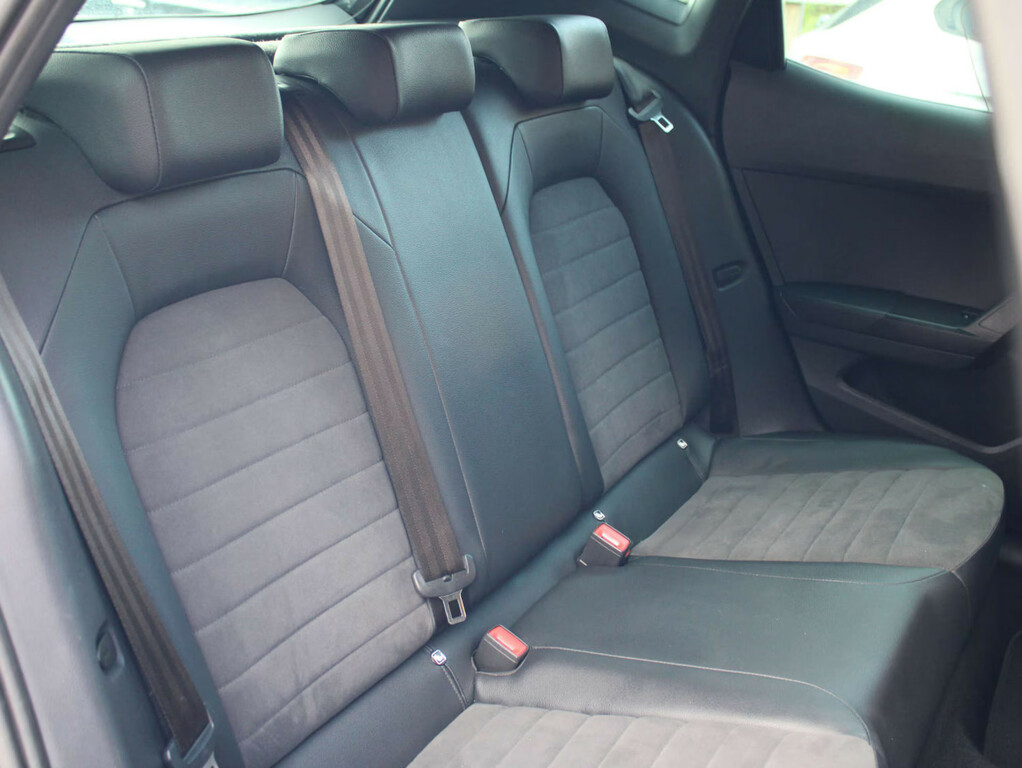 Seat Arona Fr Black #11