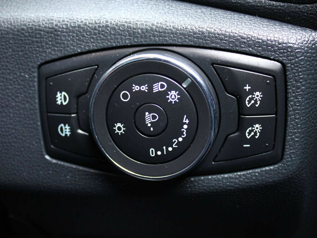Ford Ecosport Active Silver #11