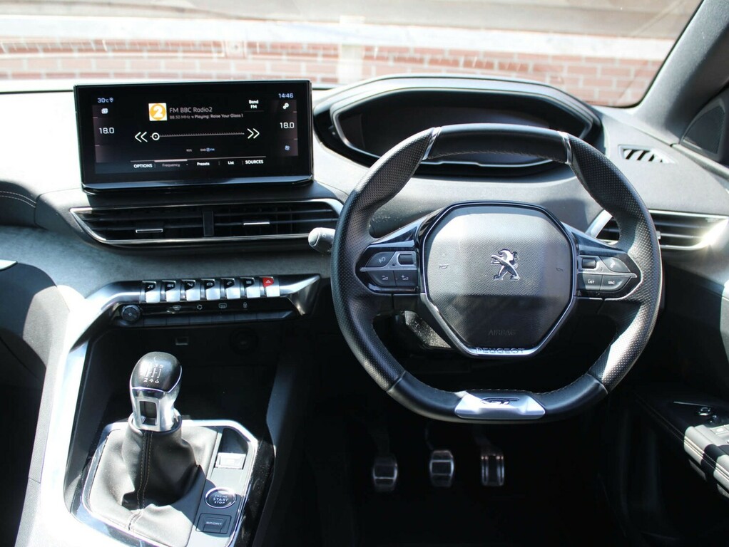 Peugeot 3008 1.5 Bluehdi Gt Hatchback Grey #6
