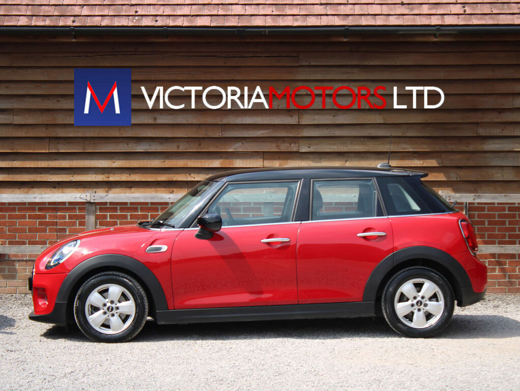 Mini Hatch 1.5 Cooper Classic II Hatchback Au Red #2