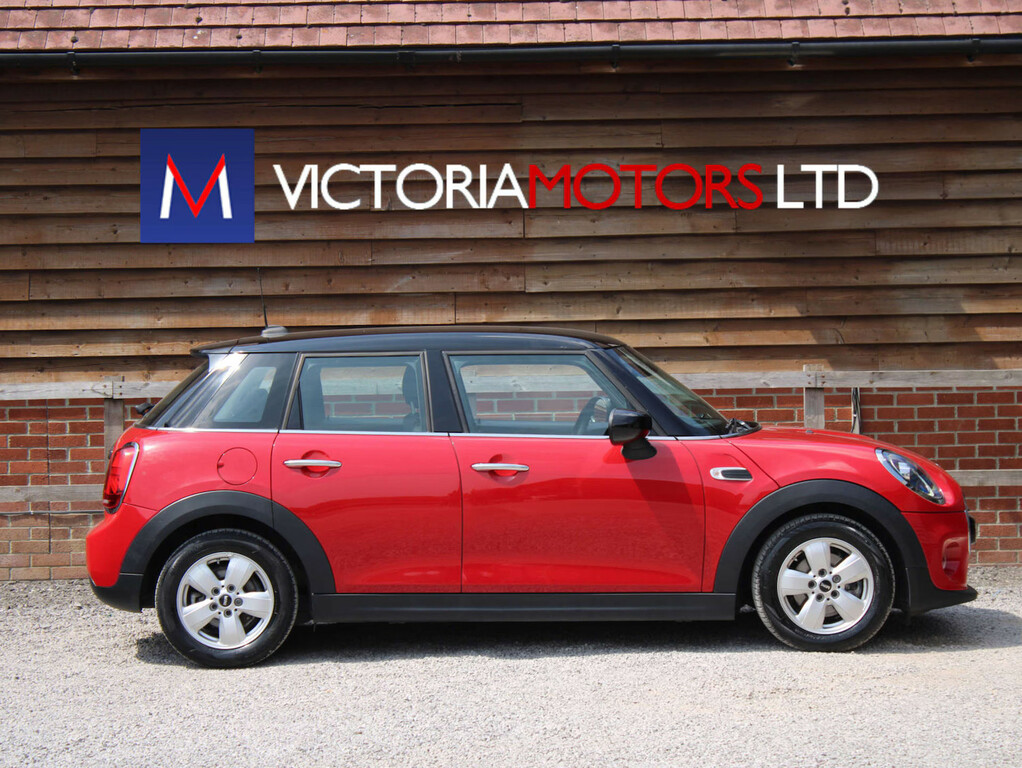 Mini Hatch 1.5 Cooper Classic II Hatchback Au Red #4