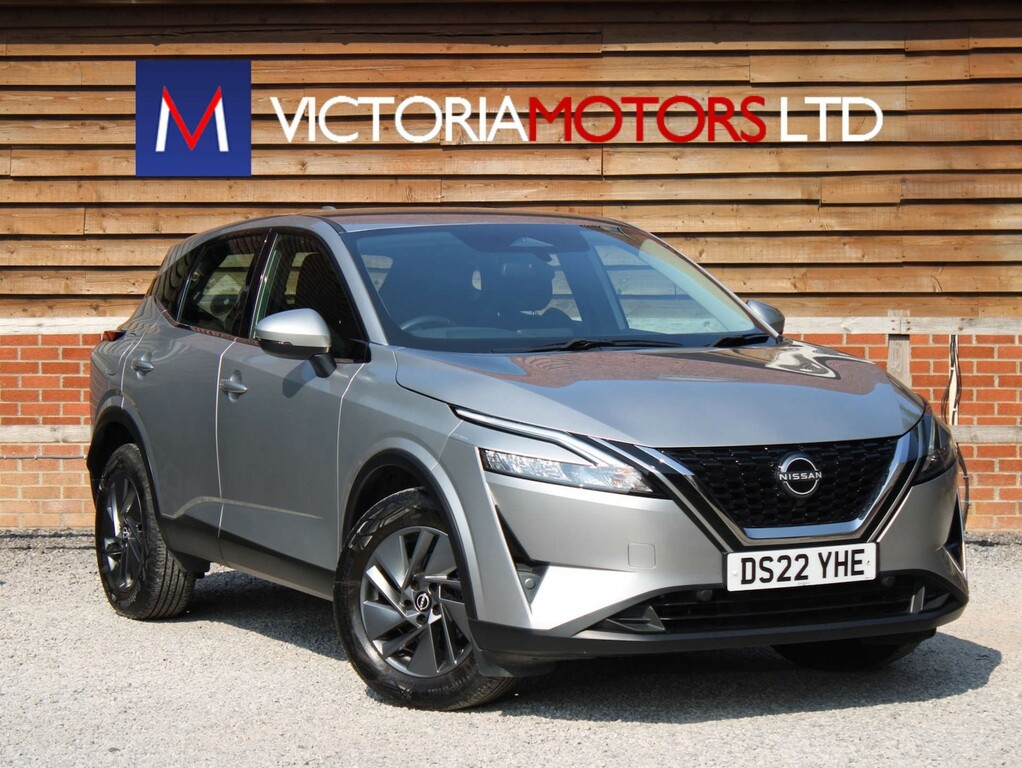 Nissan Qashqai 1.3 Dig-t Mh 158 Acenta Premium Xtronic Hatchb Silver