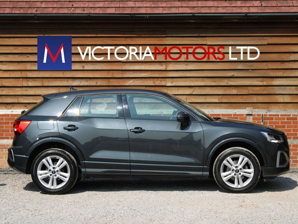 Audi Q2 35 Tfsi Sport Estate Grey #4