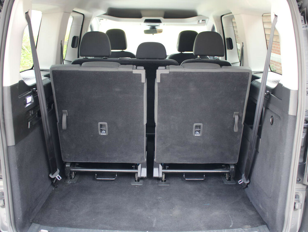 Volkswagen Caddy Maxi Life Caddy Maxi C20 Life Tdi Black #13