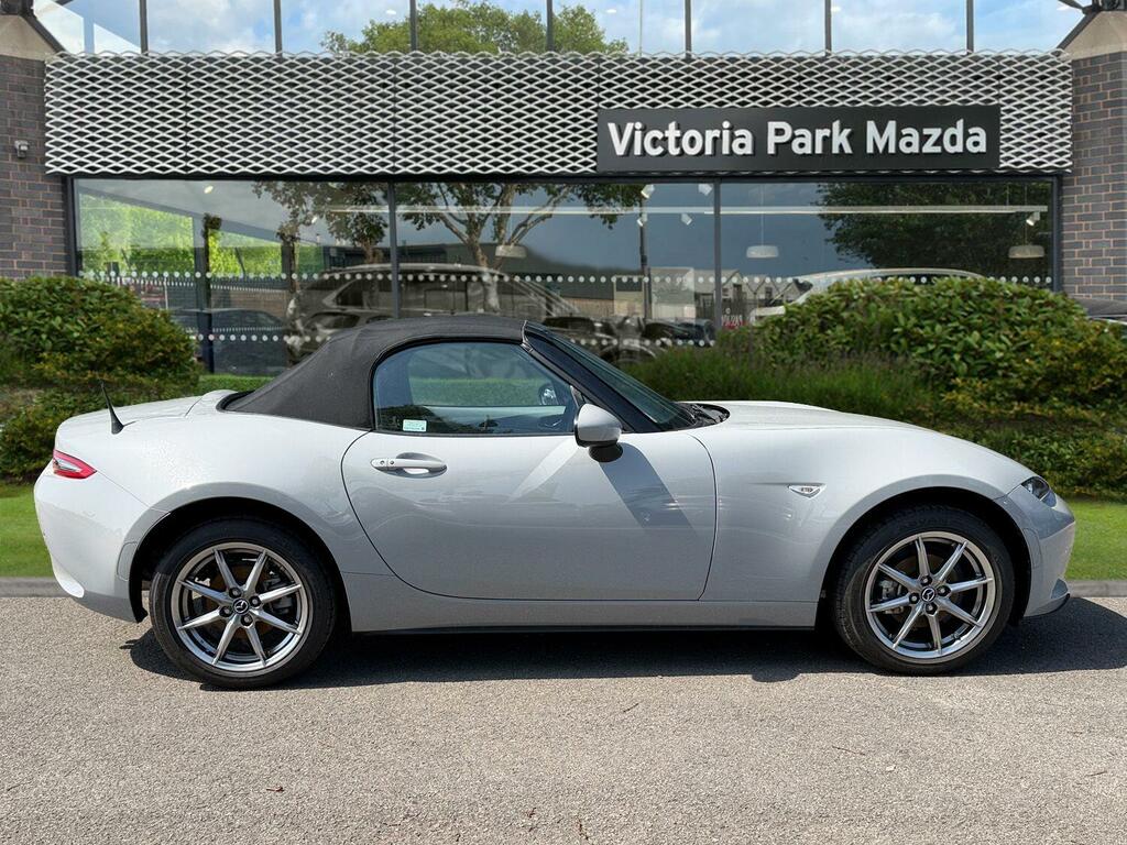 Mazda MX-5 1.5 Skyactiv-g Prime-line Roadster Manu  #8