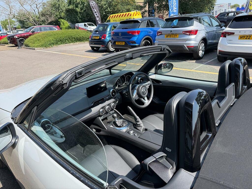 Mazda MX-5 1.5 Skyactiv-g Prime-line Roadster Manu  #18