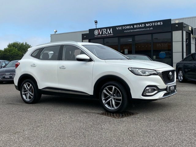 MG HS T-gdi Exclusive Suv White #2
