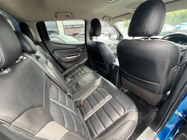 Mitsubishi L200 Double Cab Di-d 178 Titan 4Wd White #14