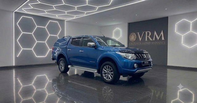 Mitsubishi L200 Di-d Dc Barbarian Pickup Blue