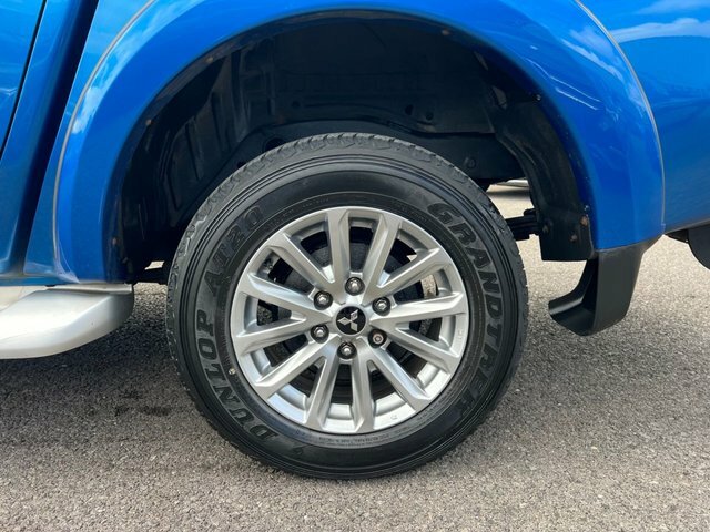 Mitsubishi L200 Double Cab Di-d 178 Titan 4Wd White #34