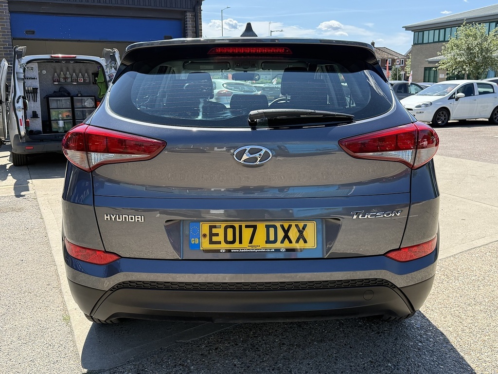 Hyundai Tucson 1.6Gdi S Bluedrive U12263 Ulez EO17DXX Grey #3