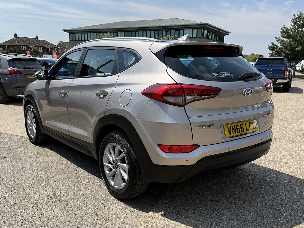 Hyundai Tucson 2.0 Crdi Premium Se 4Wd Euro 6 Grey #4