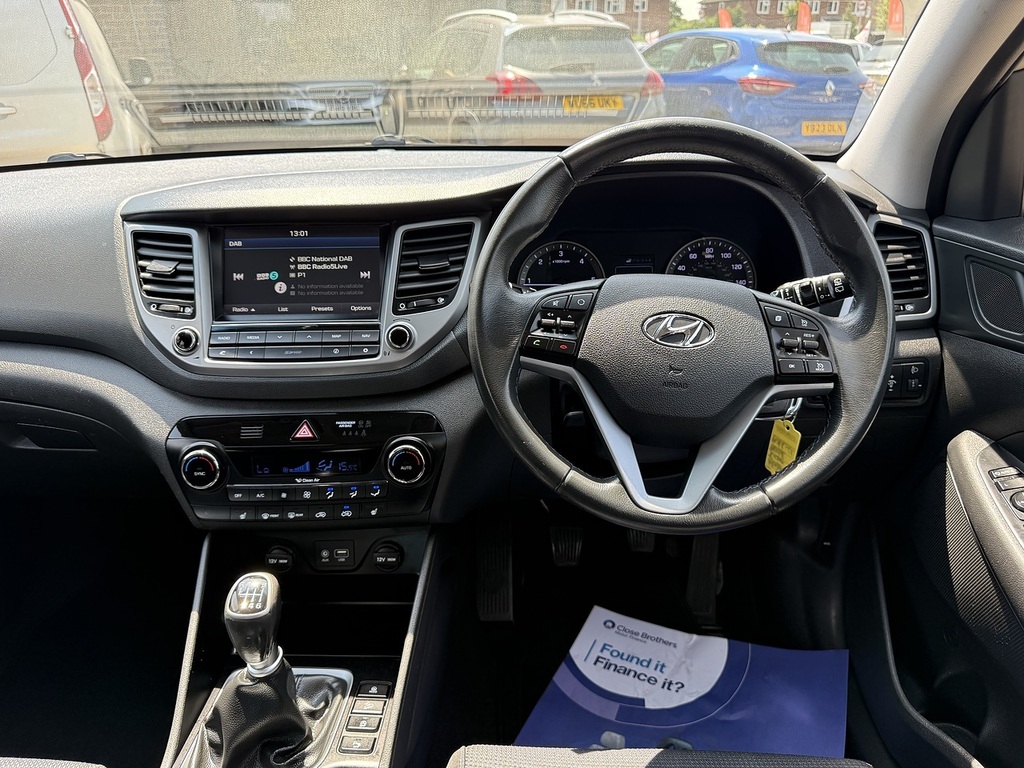 Hyundai Tucson 2.0 Crdi Premium Se 4Wd Euro 6 Grey #13