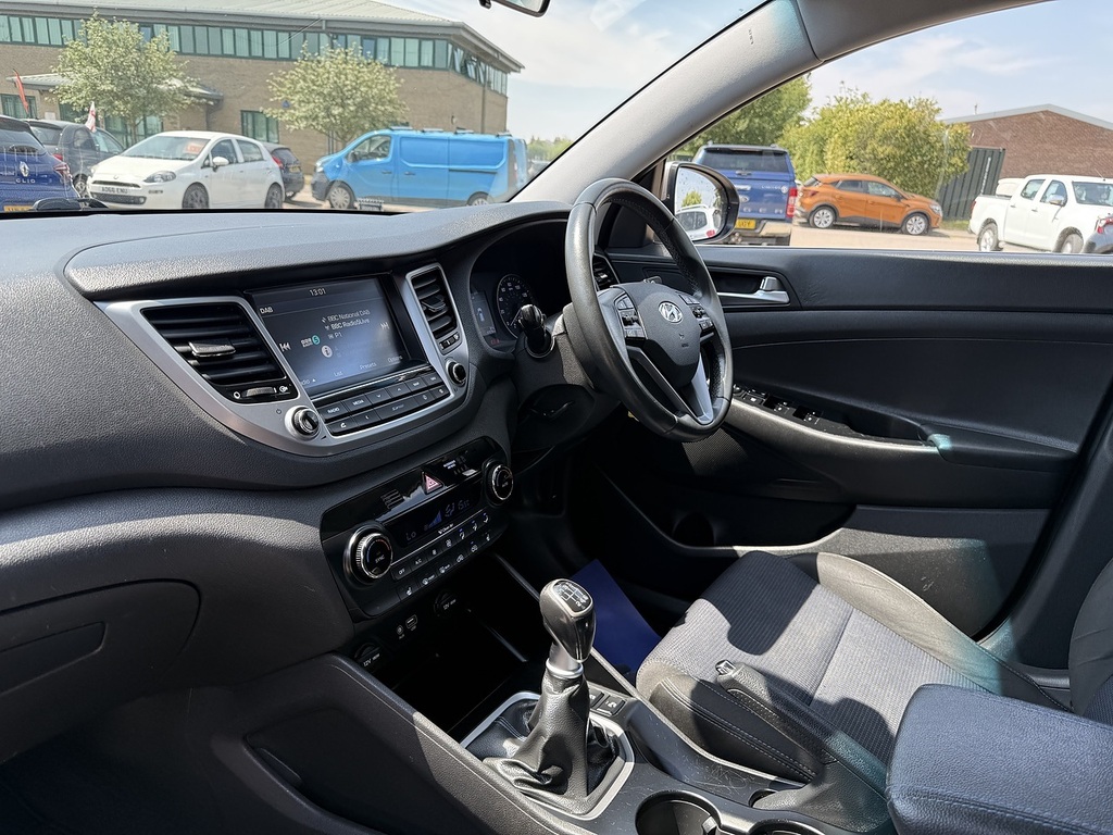 Hyundai Tucson 2.0 Crdi Premium Se 4Wd Euro 6 Grey #12