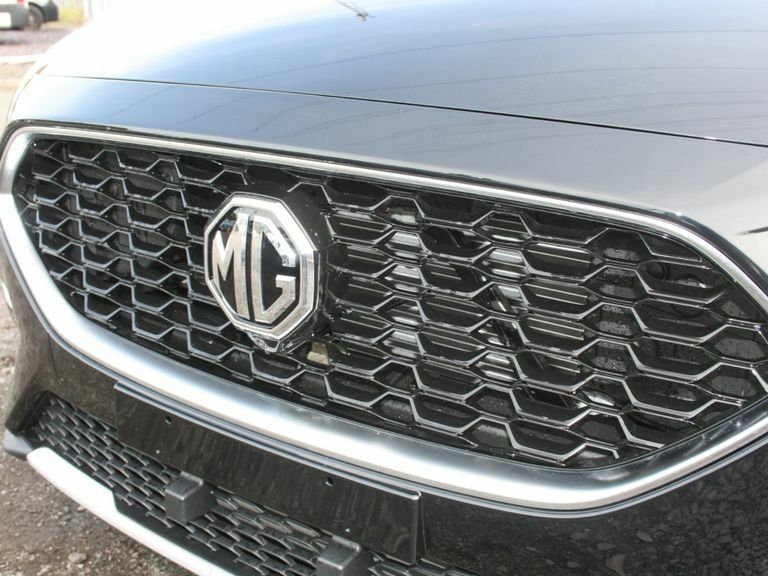 MG ZS Exclusive Vti-tech NA72VBG Black #4