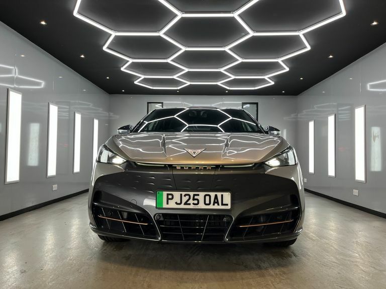 Cupra Tavascan V1 Beige #5