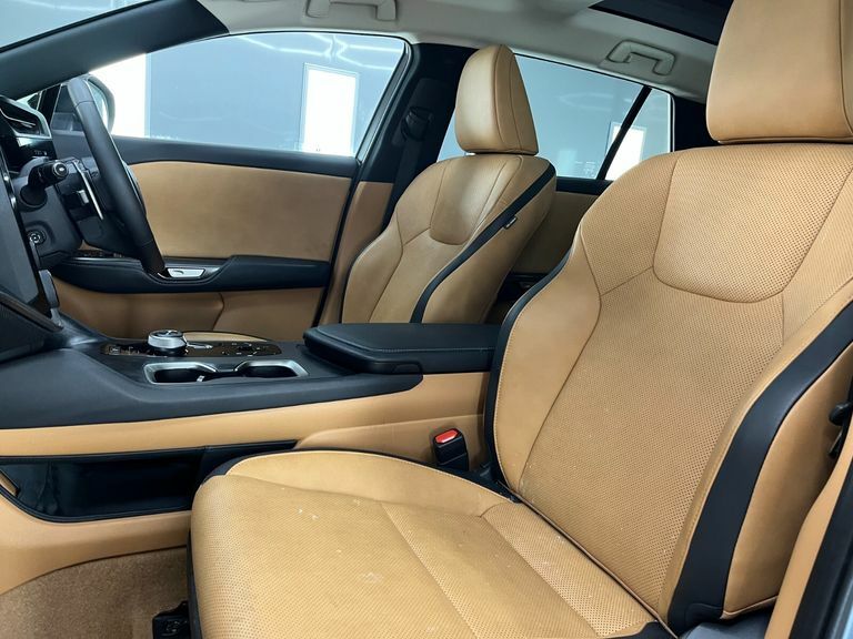Lexus RZ 450E Premium Plus NU74YPD Black #6