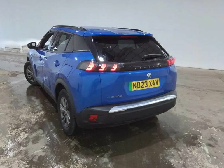 Peugeot e-2008 Active Premium Plus Blue