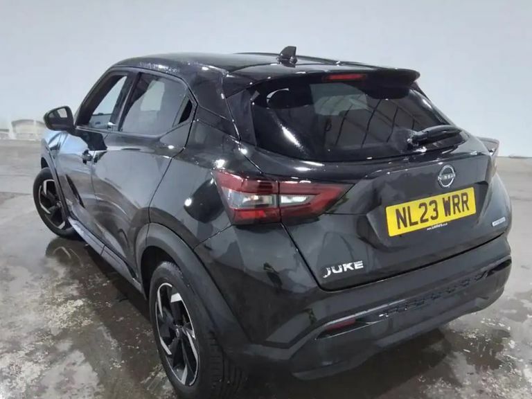 Nissan Juke N-connecta Black