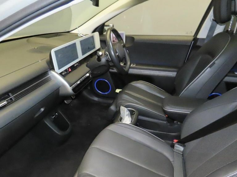Hyundai Ioniq 5 Namsan Edition Gold #2