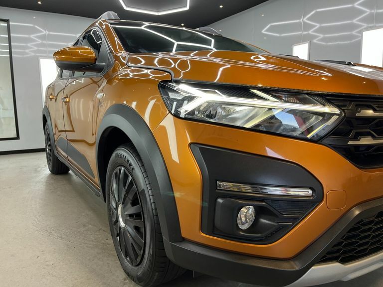 Dacia Sandero Stepway Comfort Tce AO21ZYD Orange #3