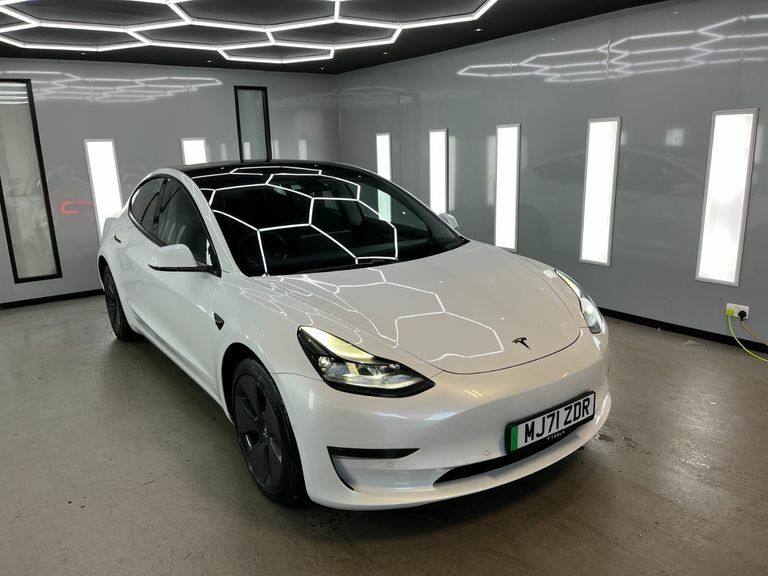 Tesla Model 3 Long Range Awd White