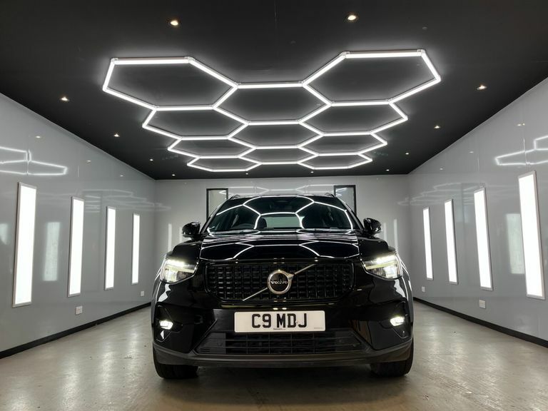 Volvo XC40 B4 Plus Awd Mhev Black #5