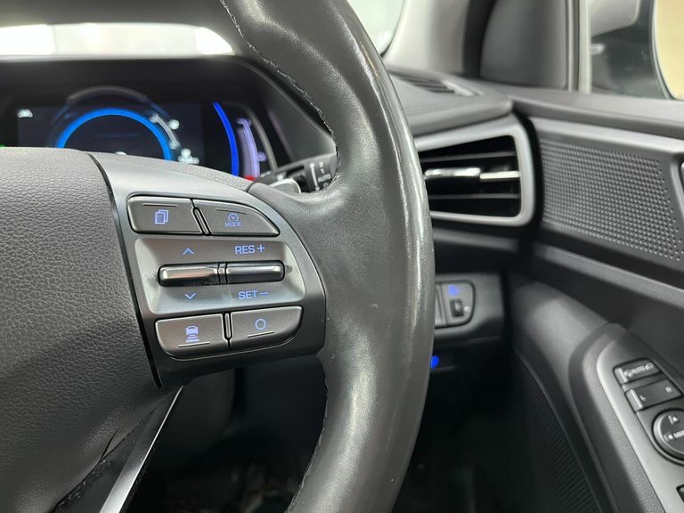 Hyundai Ioniq Premium Grey #38