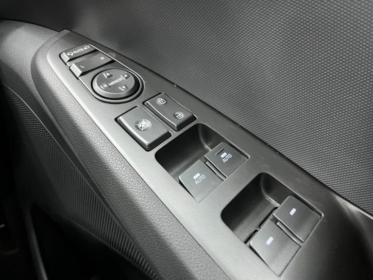 Hyundai Ioniq Premium Grey #39
