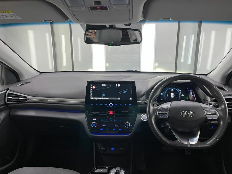Hyundai Ioniq Premium Grey #30
