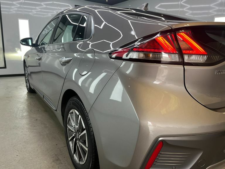 Hyundai Ioniq Premium Grey #23