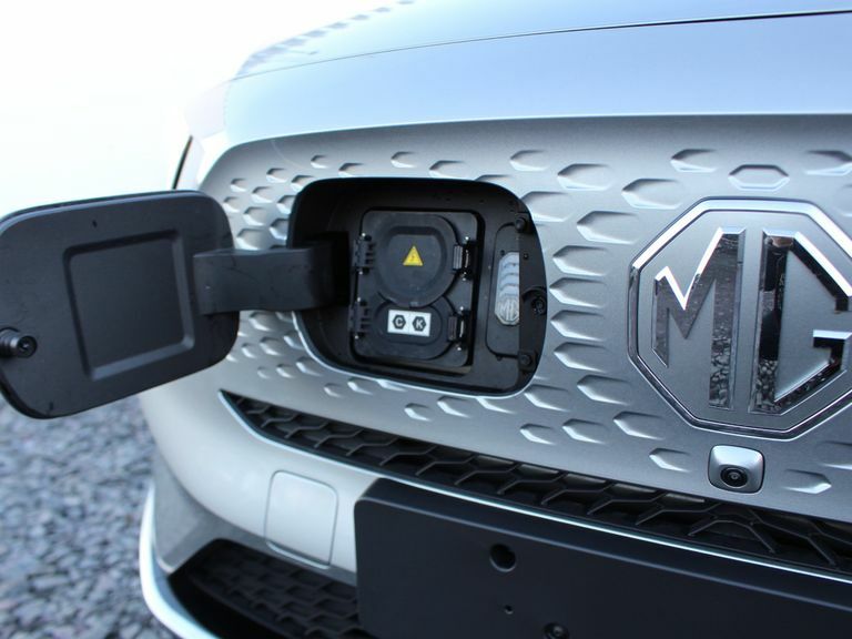 MG ZS Trophy Connect NG23ONW Silver #5