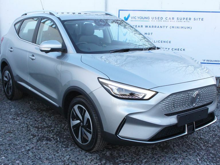 MG ZS Trophy Connect Silver