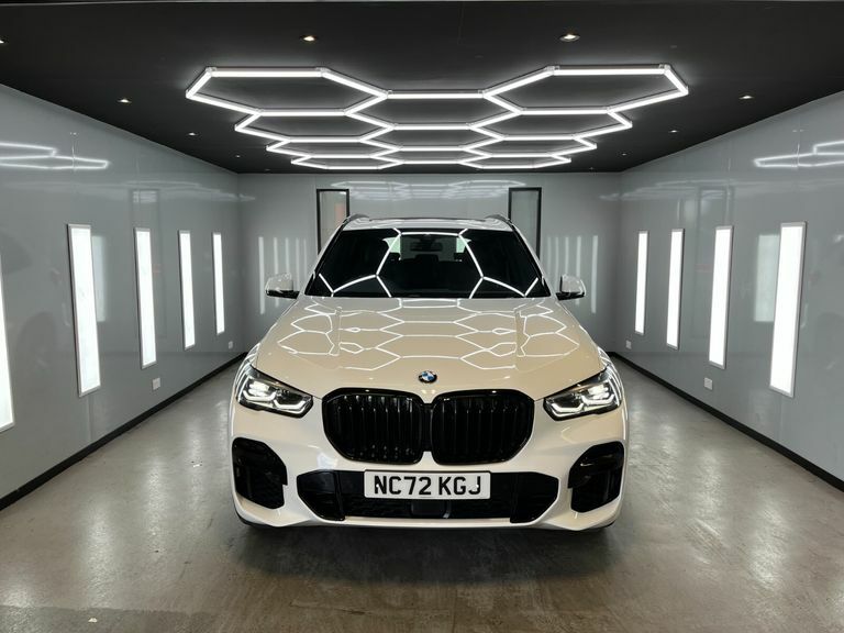 BMW X5 Xdrive 30D M Sport Mhev NC72KGJ White #4