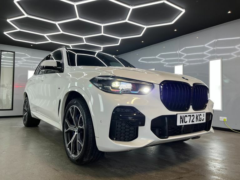 BMW X5 Xdrive 30D M Sport Mhev NC72KGJ White #2