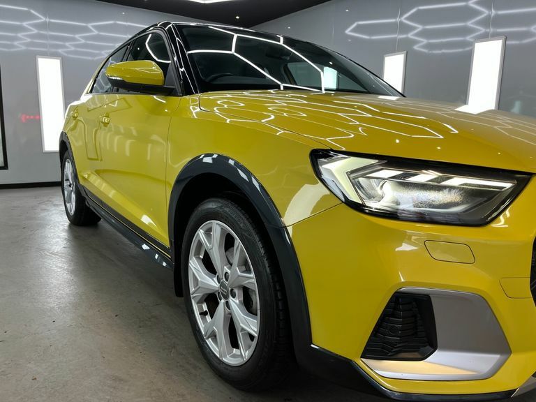Audi A1 Tfsi Citycarver Yellow #3