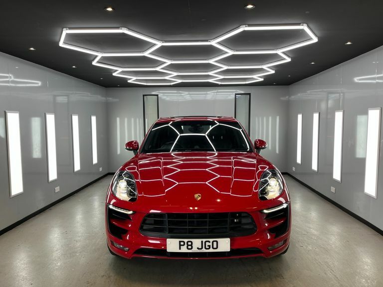 Porsche Macan Gts Pdk Red #4