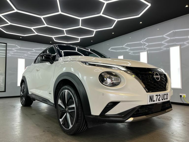 Nissan Juke Tekna Plus White #2