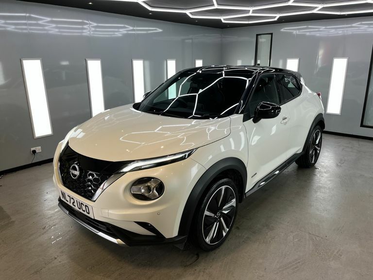 Nissan Juke Tekna Plus White #6