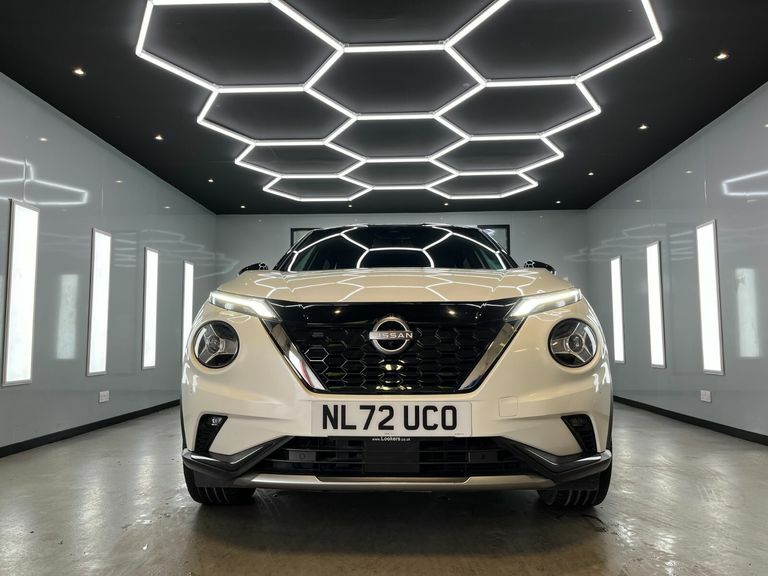 Nissan Juke Tekna Plus White #5