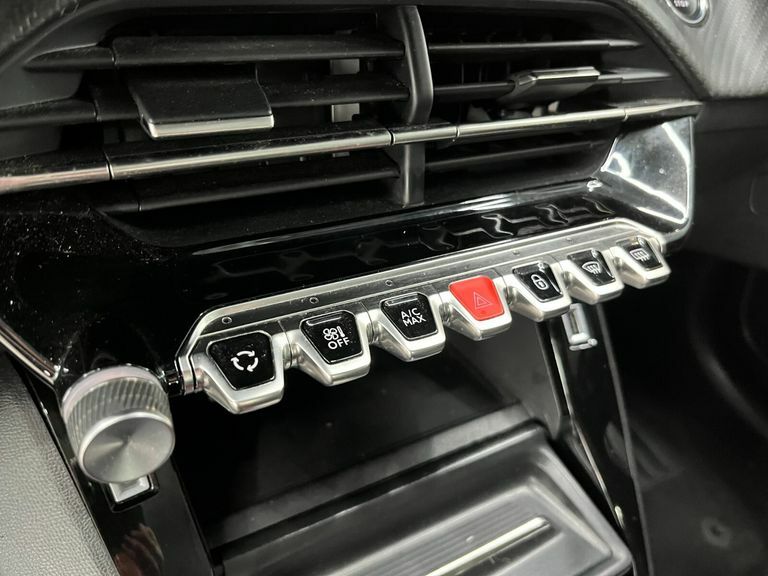 Peugeot e-208 208 Gt Ev Black #16