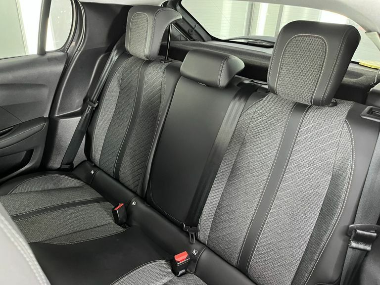 Peugeot e-208 208 Gt Ev Black #11