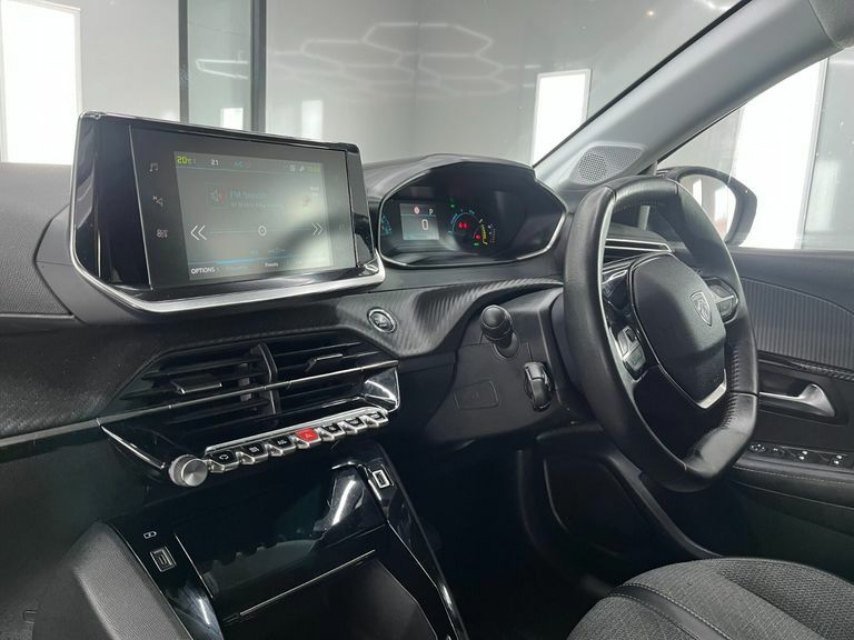 Peugeot e-208 208 Gt Ev Black #18