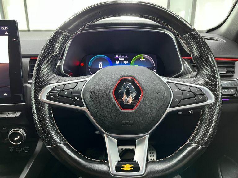 Renault Arkana Renault Arkana 1.6 E-tech Hybrid 145 R.s. Line White #36