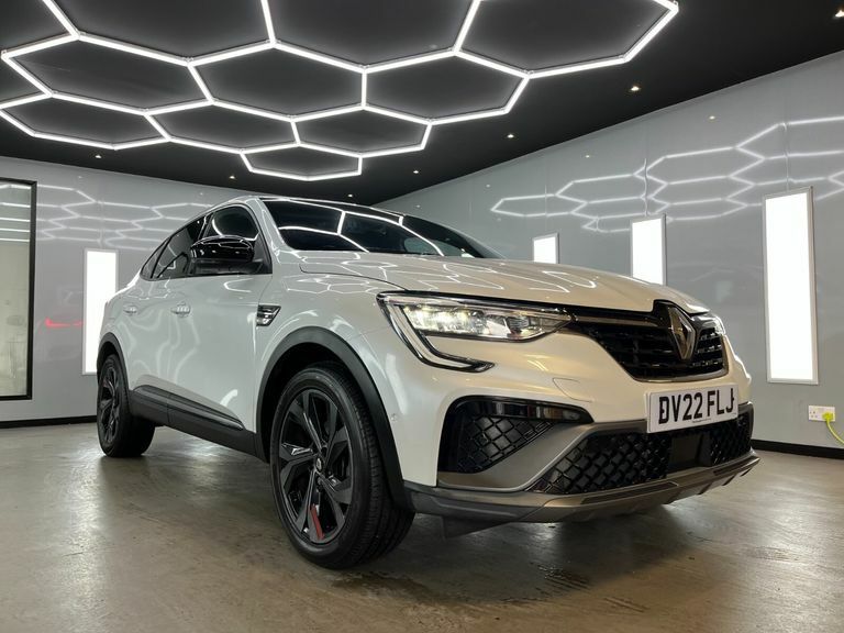 Renault Arkana Rs Line E-tech White #2
