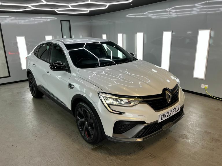 Renault Arkana Rs Line E-tech White
